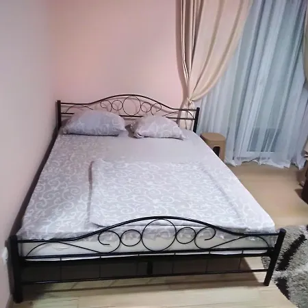Apartman 1 *